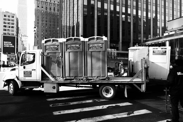 Best Portable bathroom rental  in North Palm Beach, FL